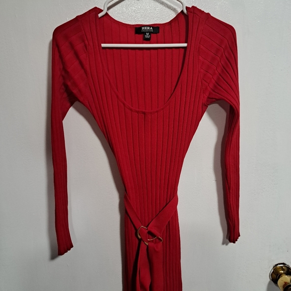 Hera red sweater dress size M - Picture 3 of 4
